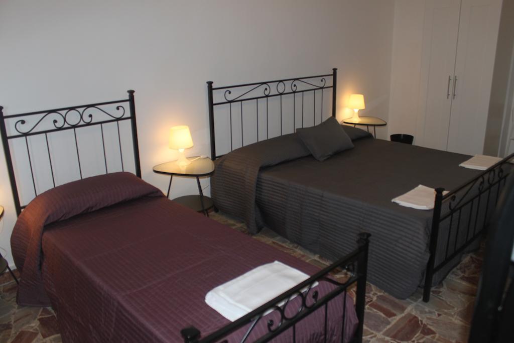 Casa Giulia Ξενοδοχείο Πίζα Δωμάτιο φωτογραφία